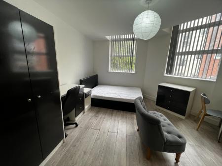 1 bedroom Flat to let in Chatham Street, Leicester, LE1