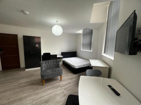 1 bedroom Flat to let in Chatham Street, Leicester, LE1