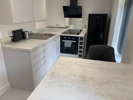 1 bedroom Flat to let in Millstone Lane, Leicester, LE1