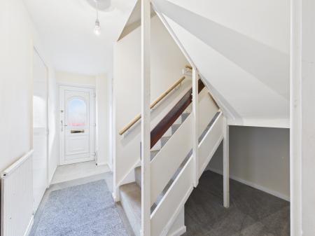 5 bedroom Terraced House to let in Neston Gardens, Leicester, LE2