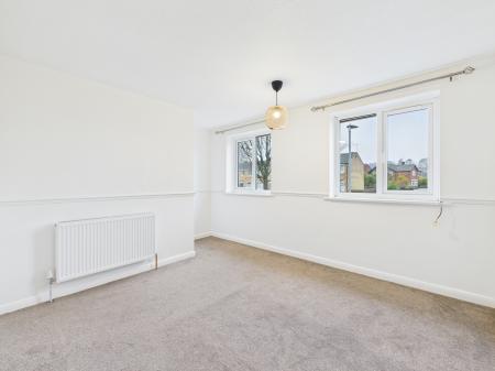 2 bedroom Terraced House to let in Lillingstone Close, Markfield, LE67