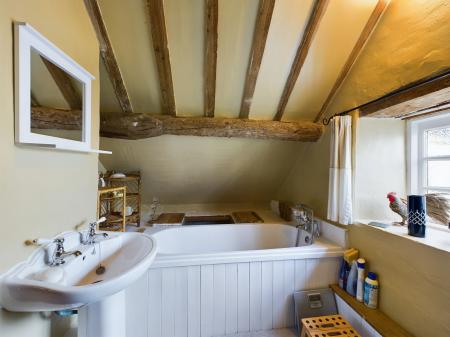 3 bedroom Cottage to let in Markfield Road, Groby, LE6