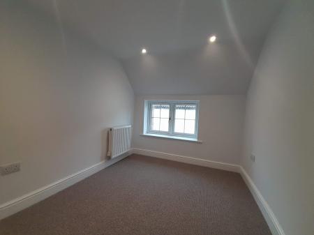 4 bedroom Link detached house to let in High Street, Newton On Trent, Lincoln, LN1