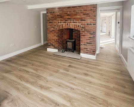 4 bedroom Terraced House to let in High Street, Newton On Trent, Lincoln, LN1