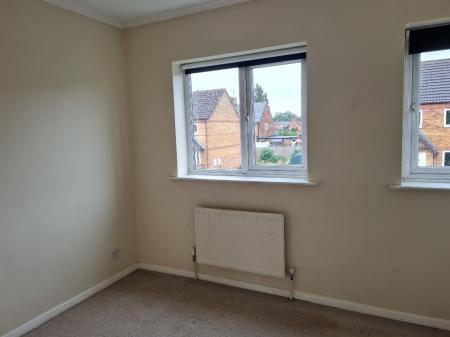 2 bedroom Semi-detached house to let in Dawson Road, Sleaford, NG34