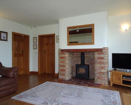 4 bedroom Detached house to let in Moor Lane, Market Rasen, LN8