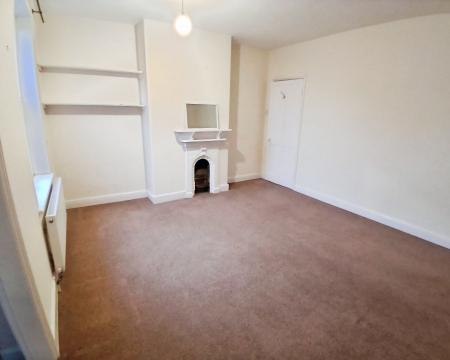 3 bedroom Terraced House to let in Burton Road, Lincoln, LN1