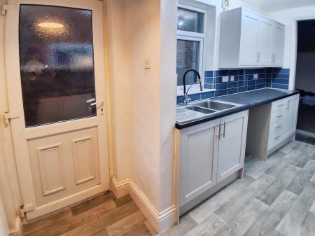 3 bedroom Terraced House to let in Burton Road, Lincoln, LN1