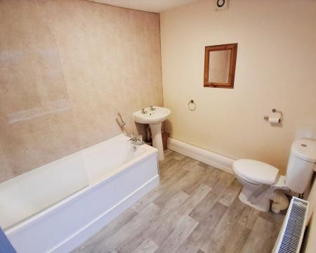 3 bedroom Terraced House to let in Burton Road, Lincoln, LN1