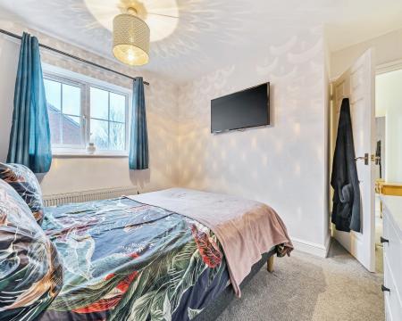 3 bedroom Terraced House for sale in Matlkin Road, Fenton, Lincoln, LN1