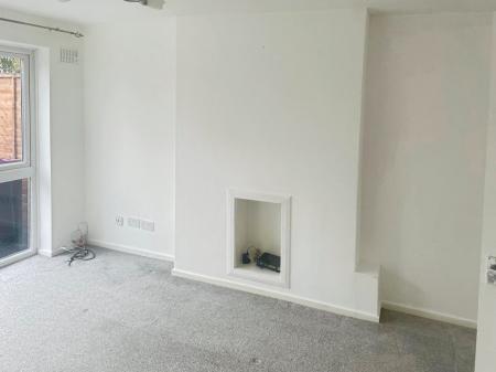 2 bedroom Terraced House to let in Harrowby Lane, Grantham, NG31