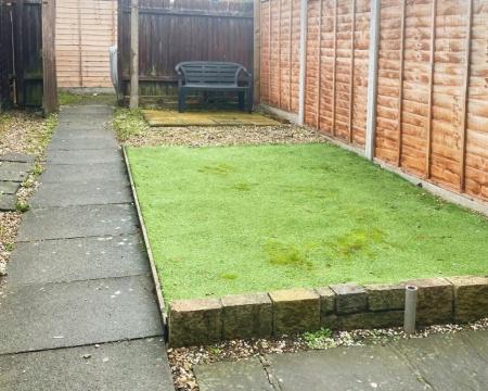 2 bedroom Terraced House to let in Harrowby Lane, Grantham, NG31