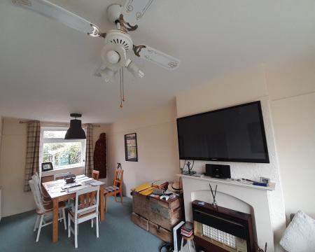 3 bedroom Terraced House to let in Laughton Way, Lincoln, LN2