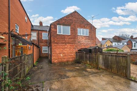 3 bedroom Terraced House for sale in Newport, Lincoln, LN1