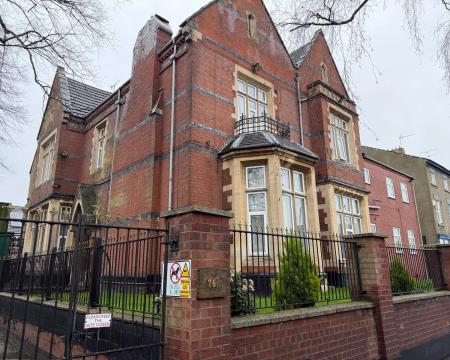 1 bedroom House share to let in Carholme Road, Lincoln, LN1