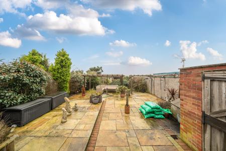 2 bedroom Semi-detached house for sale in Thorpe Tilney, Lincoln, LN4