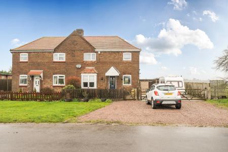 2 bedroom Semi-detached house for sale in Thorpe Tilney, Lincoln, LN4