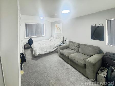 7 bedroom Semi-detached house for sale in Bedford Road, Rockferry, Birkenhead, CH42