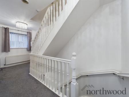 4 bedroom Town house for sale in Carillion Close, Liverpool, L11