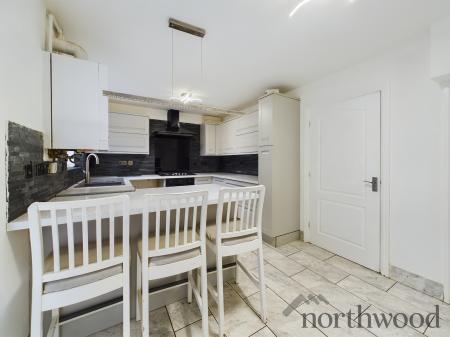 4 bedroom Town house for sale in Carillion Close, Liverpool, L11