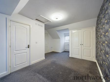 4 bedroom Town house for sale in Carillion Close, Liverpool, L11