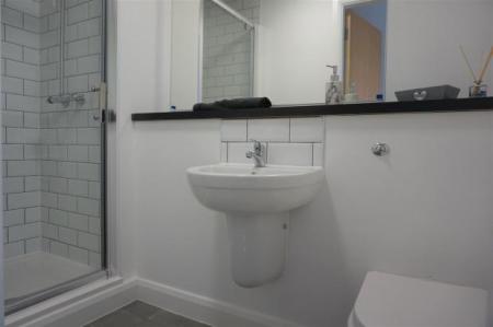 2 bedroom Flat for sale in Fox Street, City Centre, Liverpool, L3