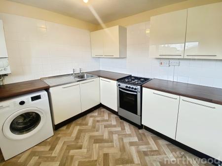 2 bedroom Flat for sale in Glan Aber Park, West Derby, Liverpool, L12