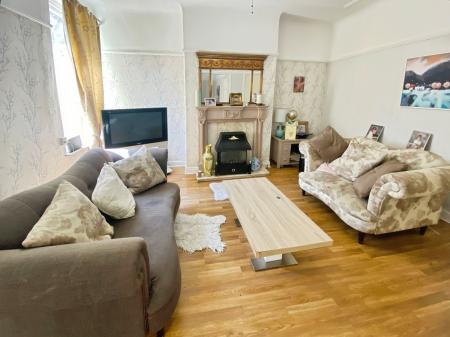 4 bedroom Terraced House for sale in Queens Drive, Stoneycroft, Liverpool, L13