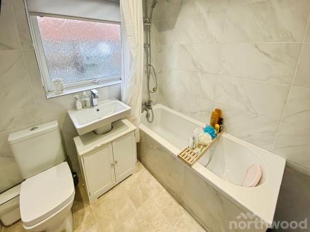 3 bedroom Semi-detached house for sale in Shrewsbury Avenue, Waterloo, Liverpool, L22