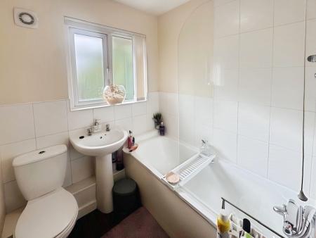 3 bedroom Town house to let in Wilbraham Street, Everton, Liverpool, L5