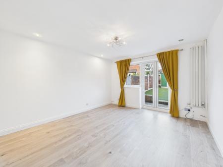 2 bedroom Terraced House to let in Beattock Close, Kirkby