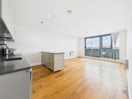 Waterside, City Centre