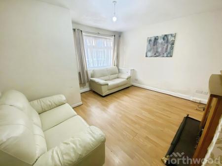 2 bedroom Terraced House to let in Seaforth Road, Liverpool, L21