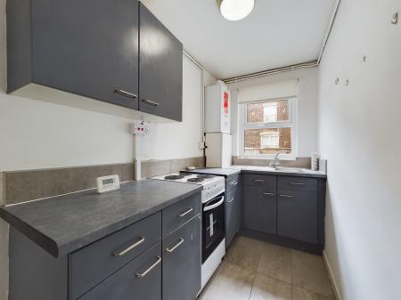 1 bedroom Flat to let in Kremlin Drive, Old Swan, Liverpool, L13