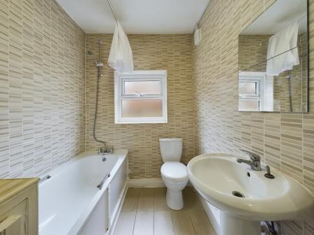 1 bedroom Flat to let in Kremlin Drive, Old Swan, Liverpool, L13