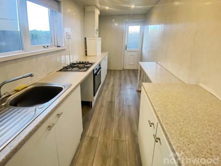 2 bedroom End of terrace house to let in Sceptre Road, Croxteth, Liverpool, L11