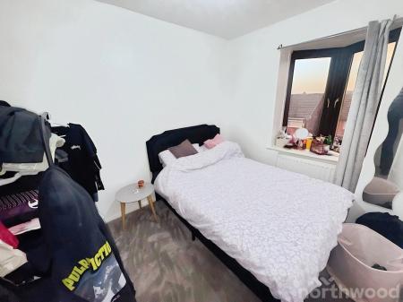 1 bedroom Flat to let in Balmoral Court, Tuebrook, Liverpool, L13