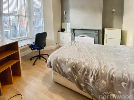 3 bedroom Terraced House for sale in Stuart Road, Walton, Liverpool, L4