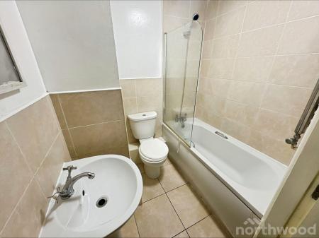 2 bedroom Flat to let in Bispham House, City Centre