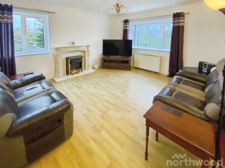 2 bedroom Flat for sale in Darley Drive, West Derby, Liverpool, L12