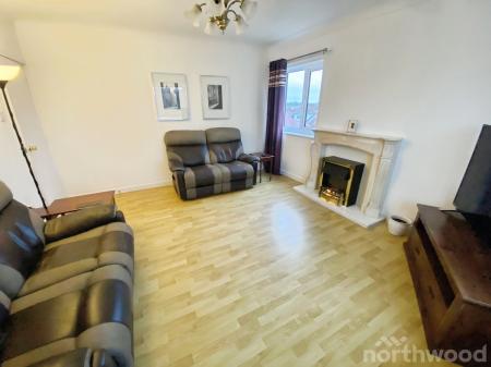 2 bedroom Flat for sale in Darley Drive, West Derby, Liverpool, L12