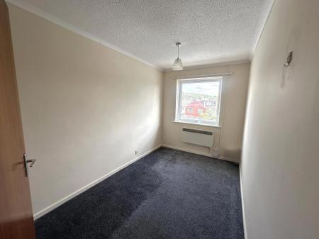 2 bedroom Flat for sale in The Shires, Off Old Bedford Rd, Luton, LU2