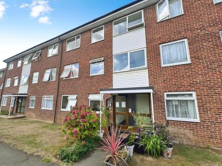 The Shires, Off Old Bedford Rd, Luton, LU2