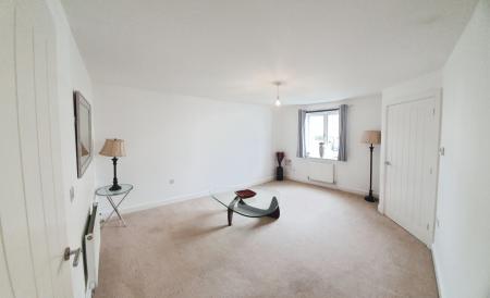 3 bedroom End of terrace house to let in Chestnut Avenue, Silsoe, Bedford, MK45