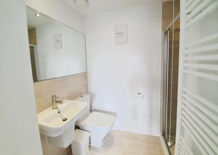 3 bedroom End of terrace house to let in Chestnut Avenue, Silsoe, Bedford, MK45