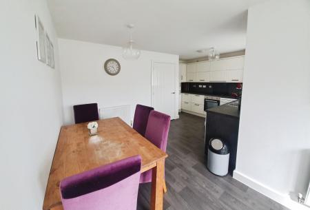 3 bedroom End of terrace house to let in Chestnut Avenue, Silsoe, Bedford, MK45