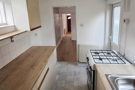 2 bedroom Flat to let in Cowper Street, Town Centre, Luton, LU1