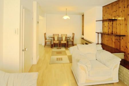 3 bedroom Terraced House to let in Chester Avenue, Luton, LU4