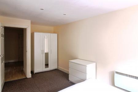 1 bedroom Flat to let in Wellington Street, Town Centre, Luton, LU1