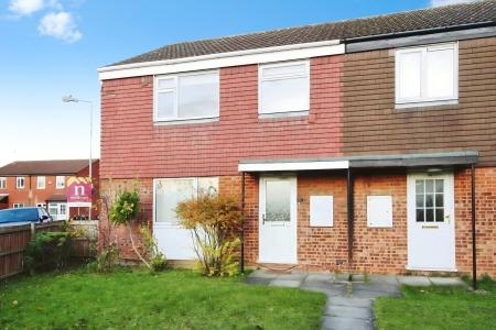 3 bedroom End of terrace house to let in Peregrine Road, Lewsey Farm, Luton, LU4